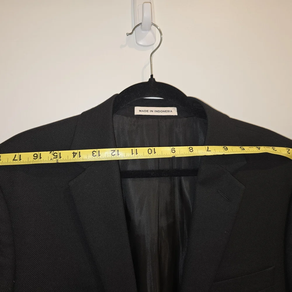Joseph Abboud Black Blazer Small Mens Fully Lined No Signs Of Wear‎ Sport Coat